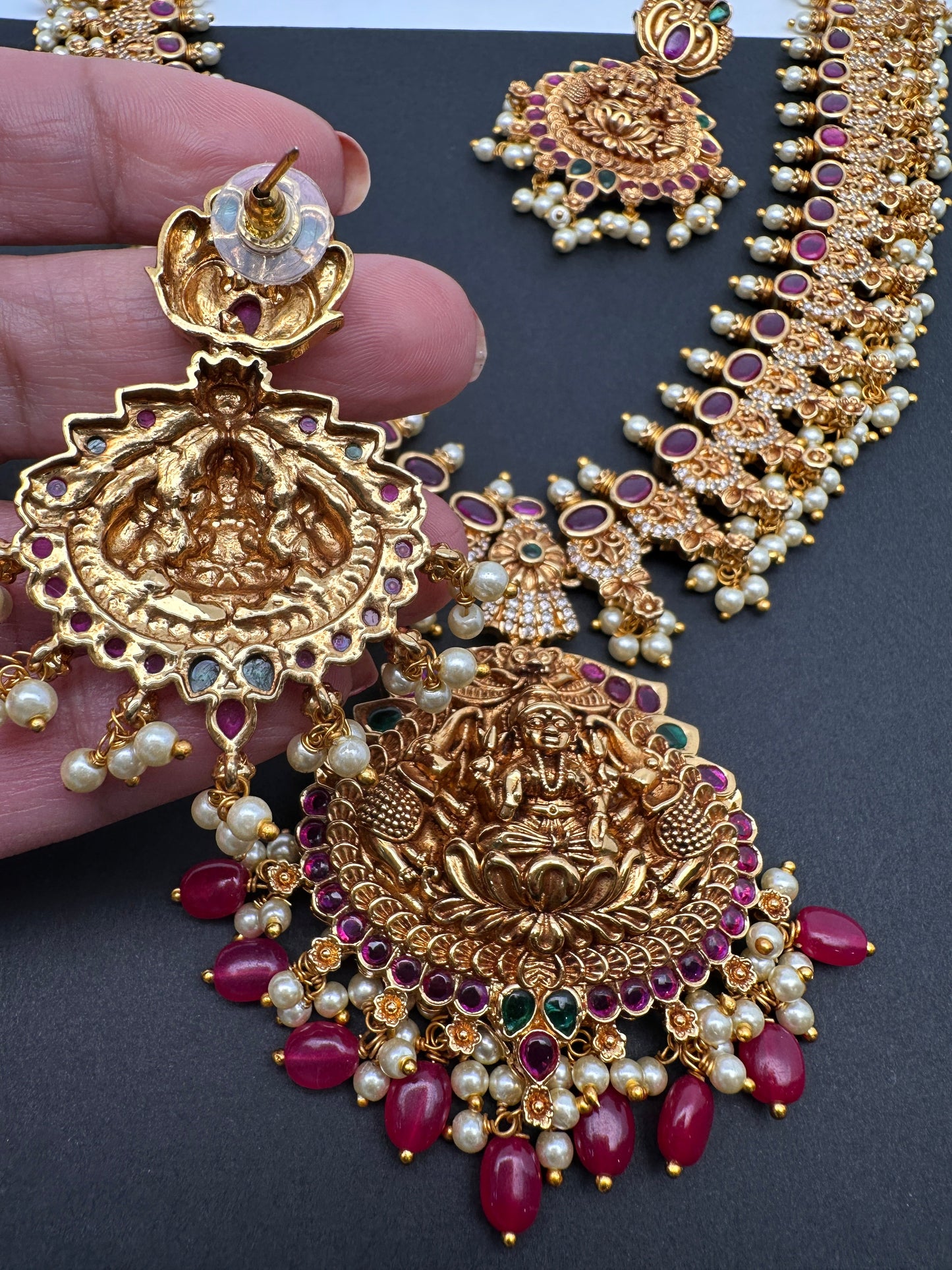Goddess Lakshmi AD Red Kemp Red Beads Guttapusalu Necklace