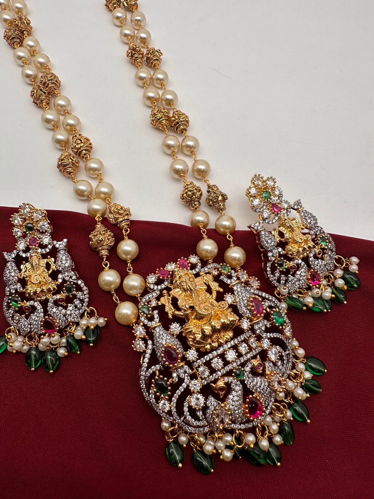Ganesha Multi Stone Pendent with Nakshi Balls and Beads Pearls Mala