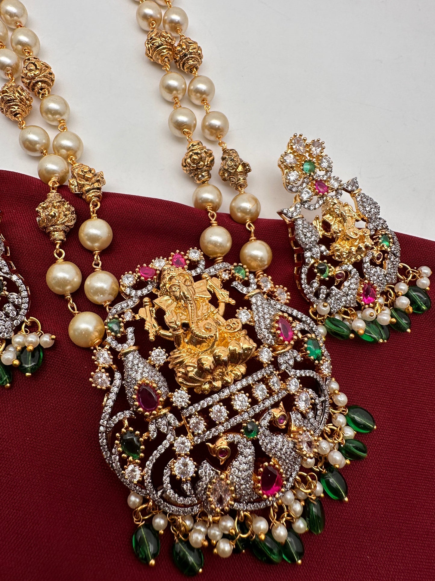 Ganesha Multi Stone Pendent with Nakshi Balls and Beads Pearls Mala