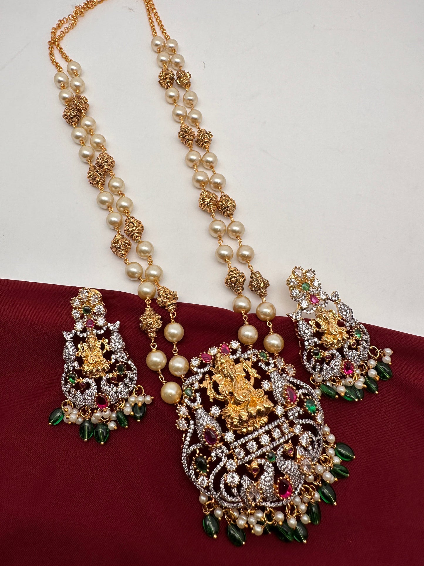 Ganesha Multi Stone Pendent with Nakshi Balls and Beads Pearls Mala