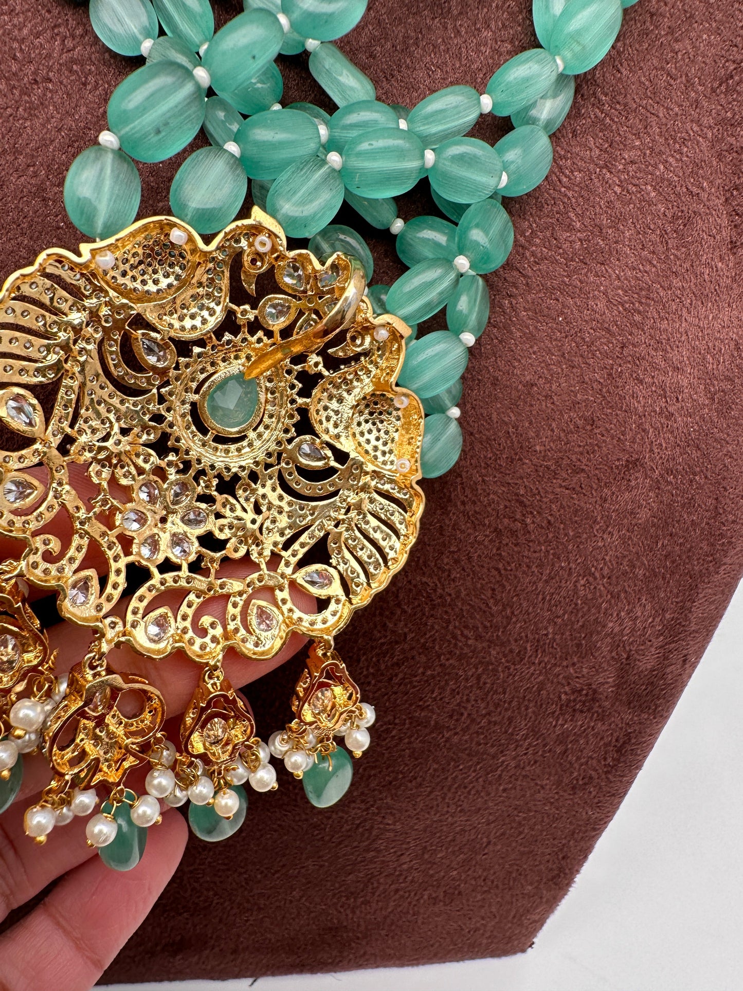 AD Mint Green Beads Peacock Pattern Necklace
