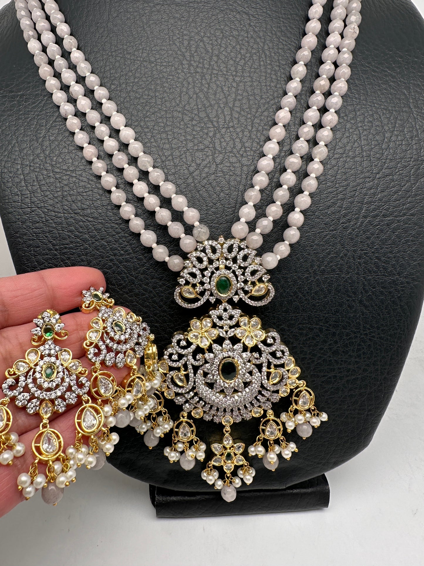AD Dual Tone Victorian Pendent Grey Beads Necklace