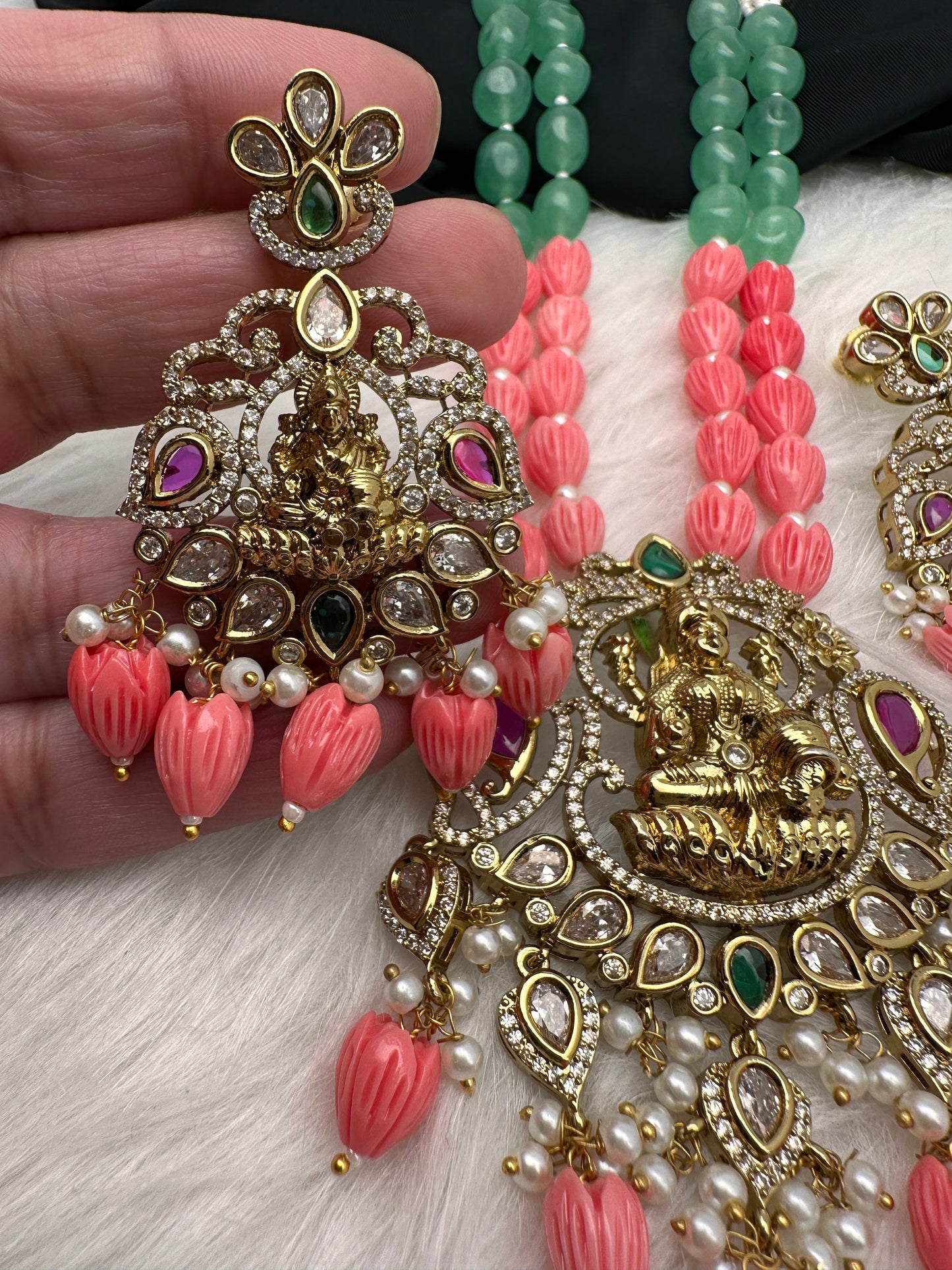 Goddess Lakshmi Victorian Pendent Pink Tulip Beads Pearls Necklace