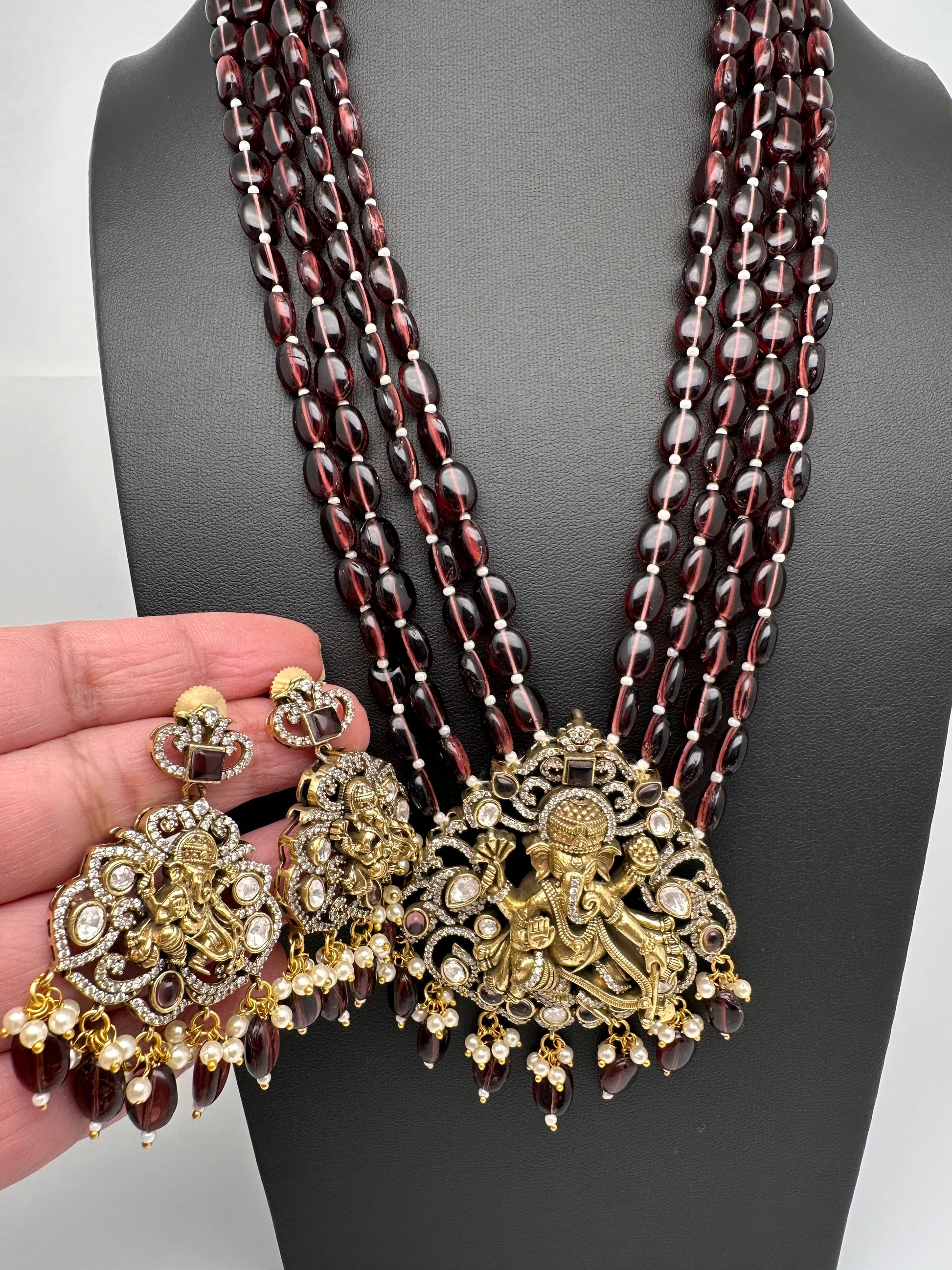 Ganesha Geru Finish Monalisa Beads Necklace - Brown