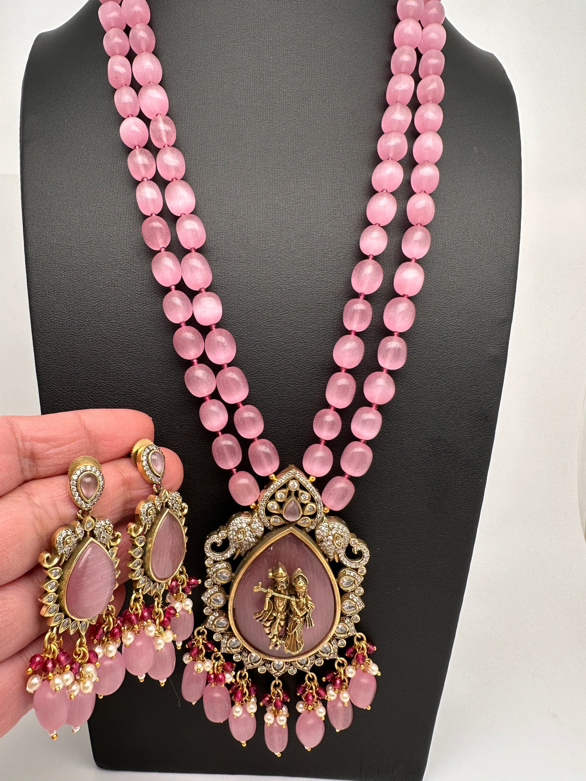 Victoraian Mehendi Finish Monalisa Beads Necklace - Pink