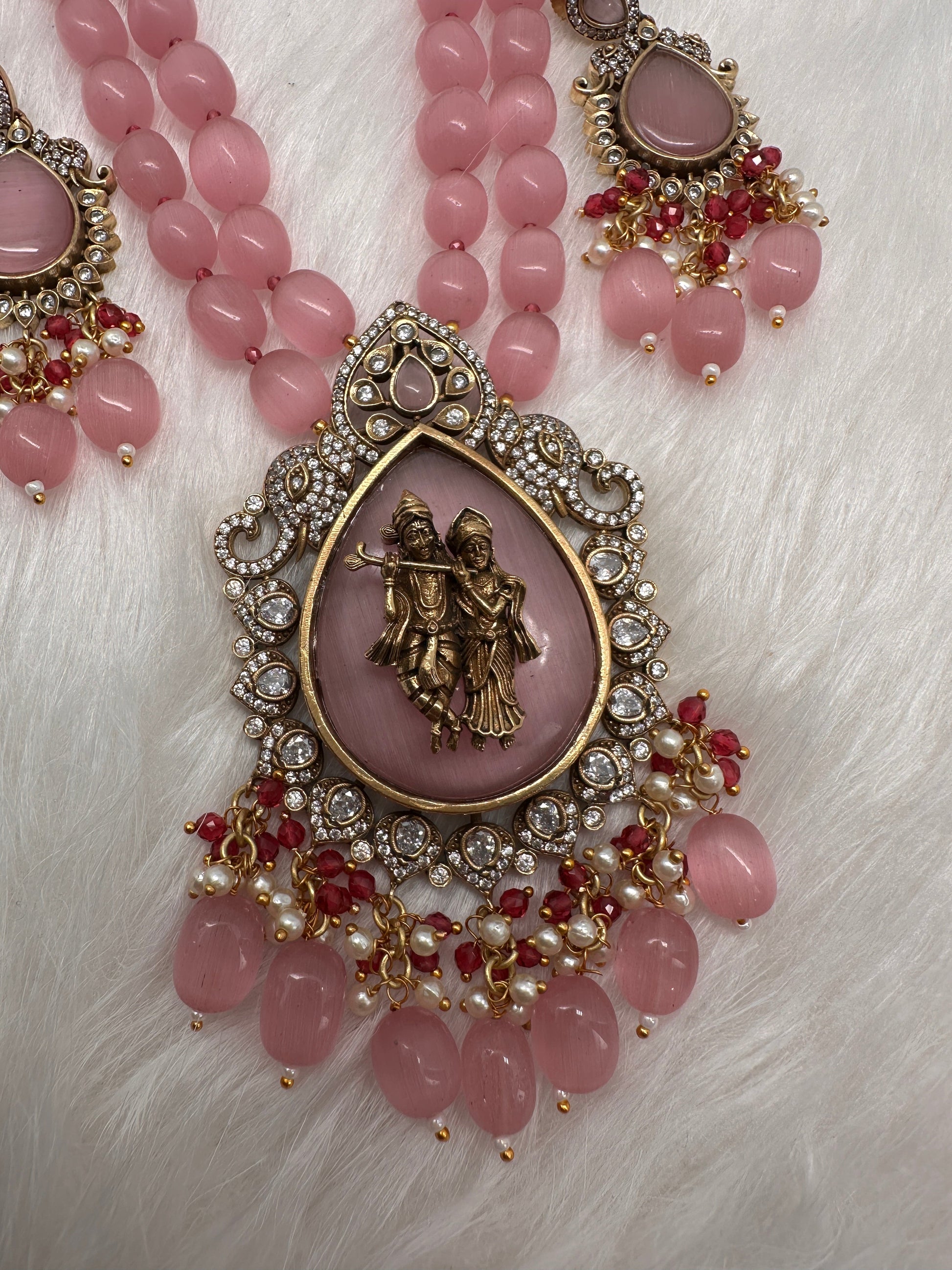 Victoraian Mehendi Finish Monalisa Beads Necklace - Pink
