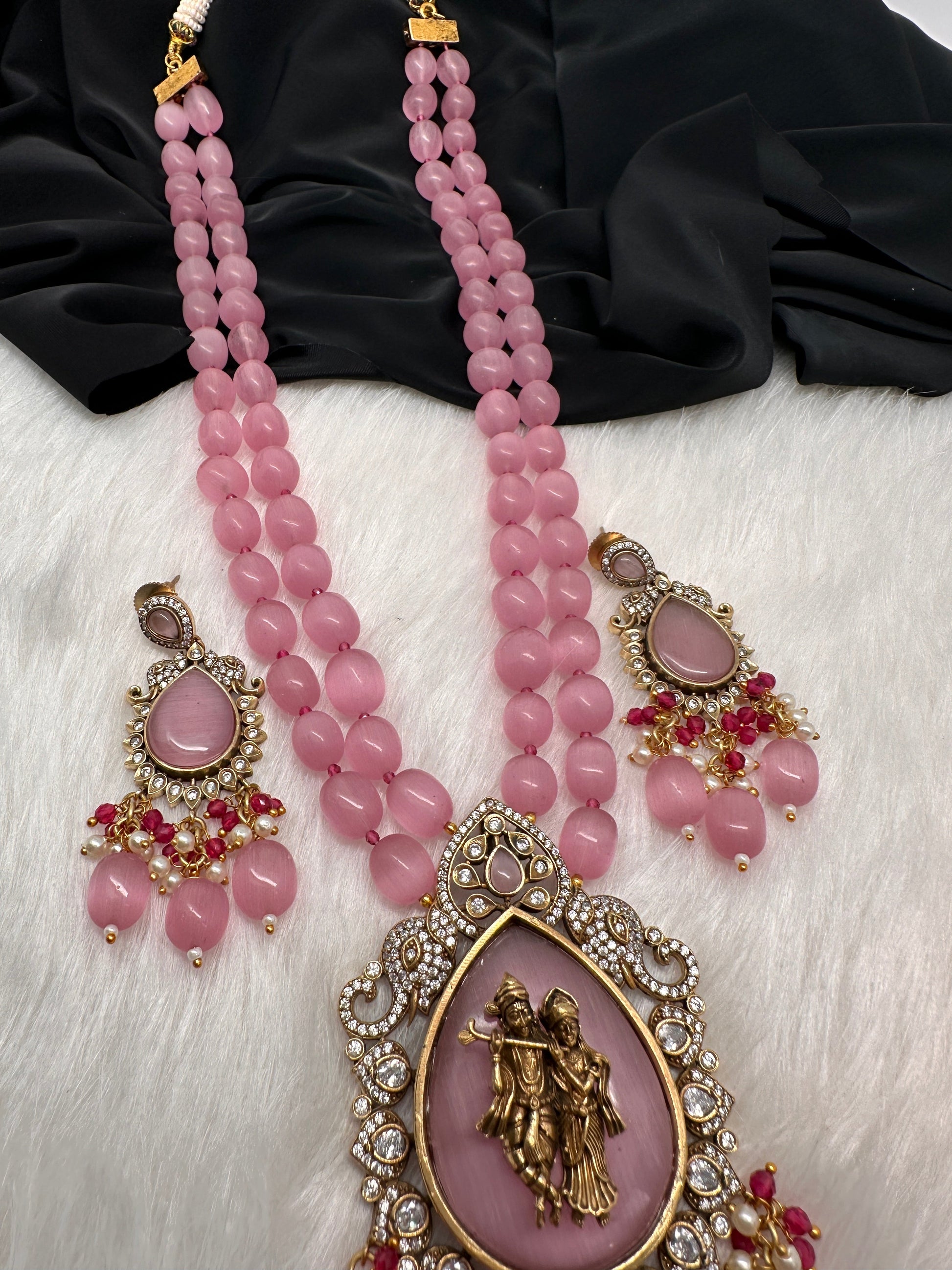Victoraian Mehendi Finish Monalisa Beads Necklace - Pink