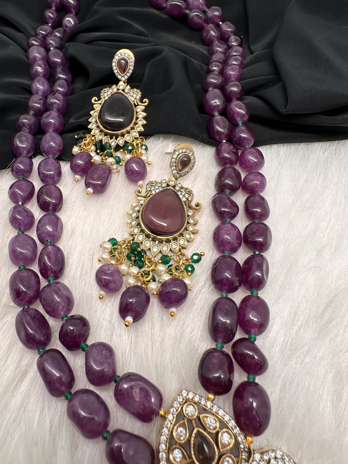 Victoraian Mehendi Finish Monalisa Beads Necklace - Purple