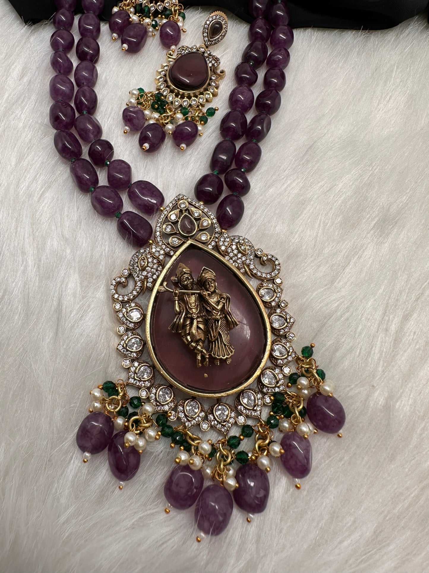 Victoraian Mehendi Finish Monalisa Beads Necklace - Purple