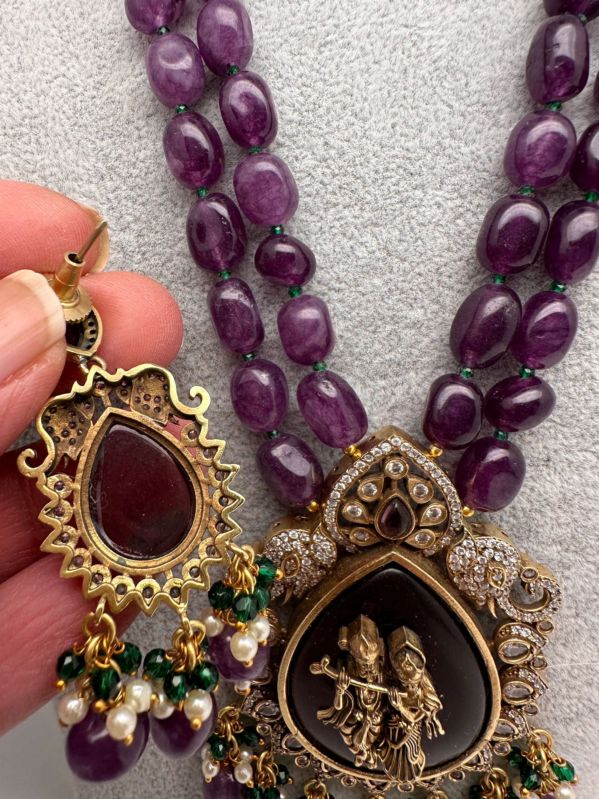 Victoraian Mehendi Finish Monalisa Beads Necklace - Purple