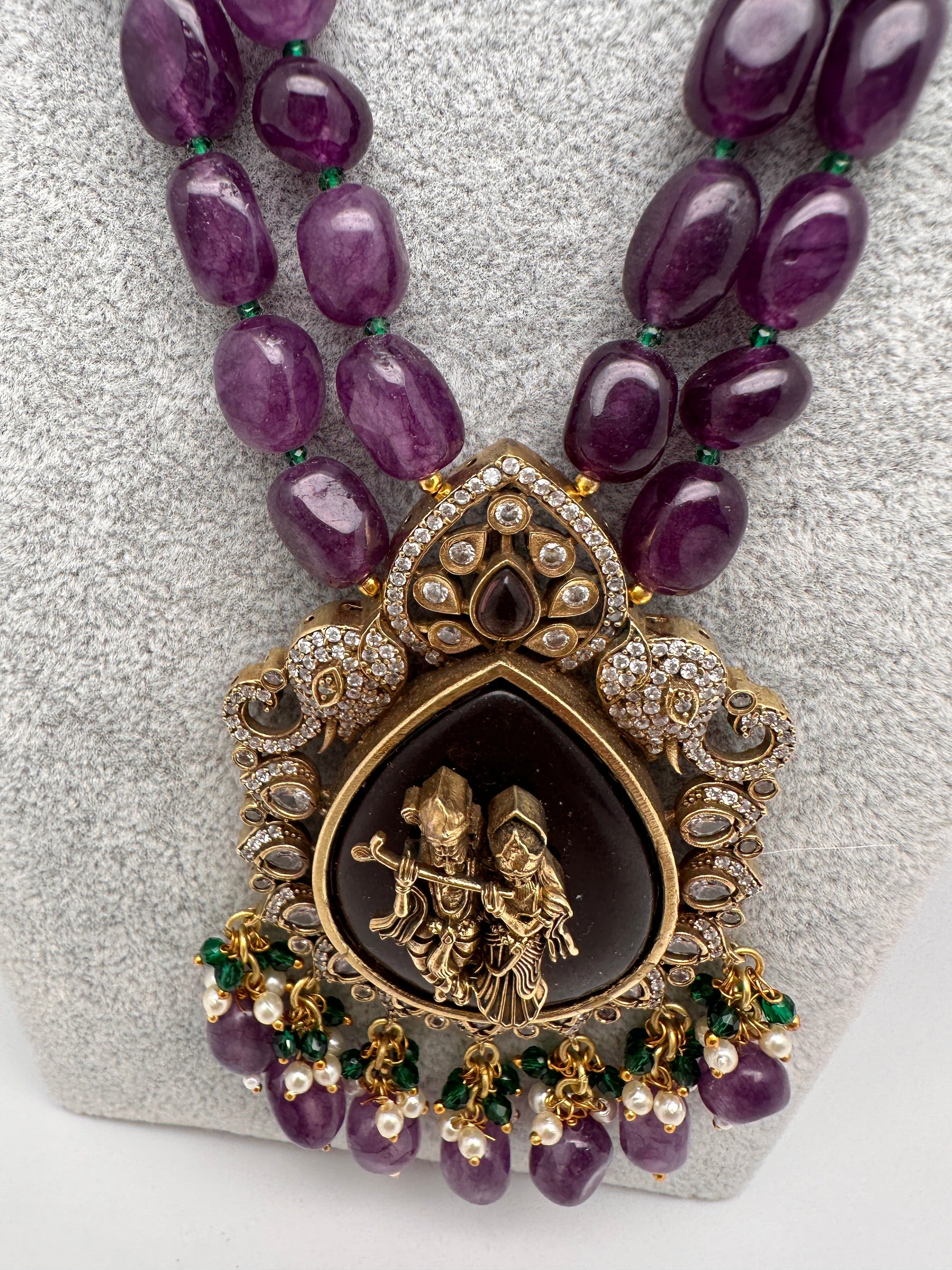 Victoraian Mehendi Finish Monalisa Beads Necklace - Purple