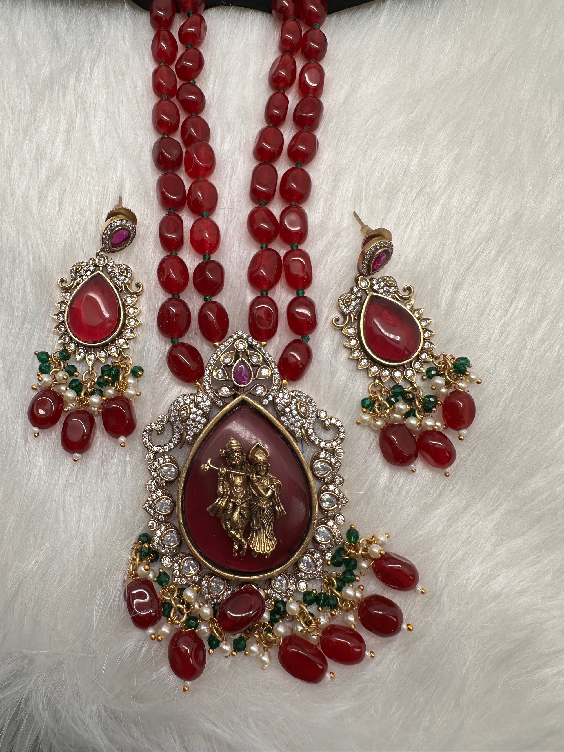 Victoraian Mehendi Finish Monalisa Beads Necklace - Red