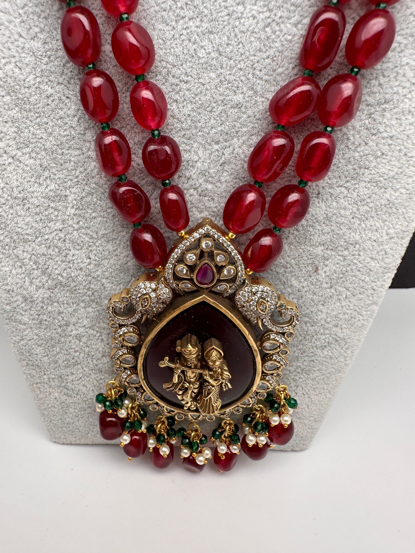 Victoraian Mehendi Finish Monalisa Beads Necklace - Red