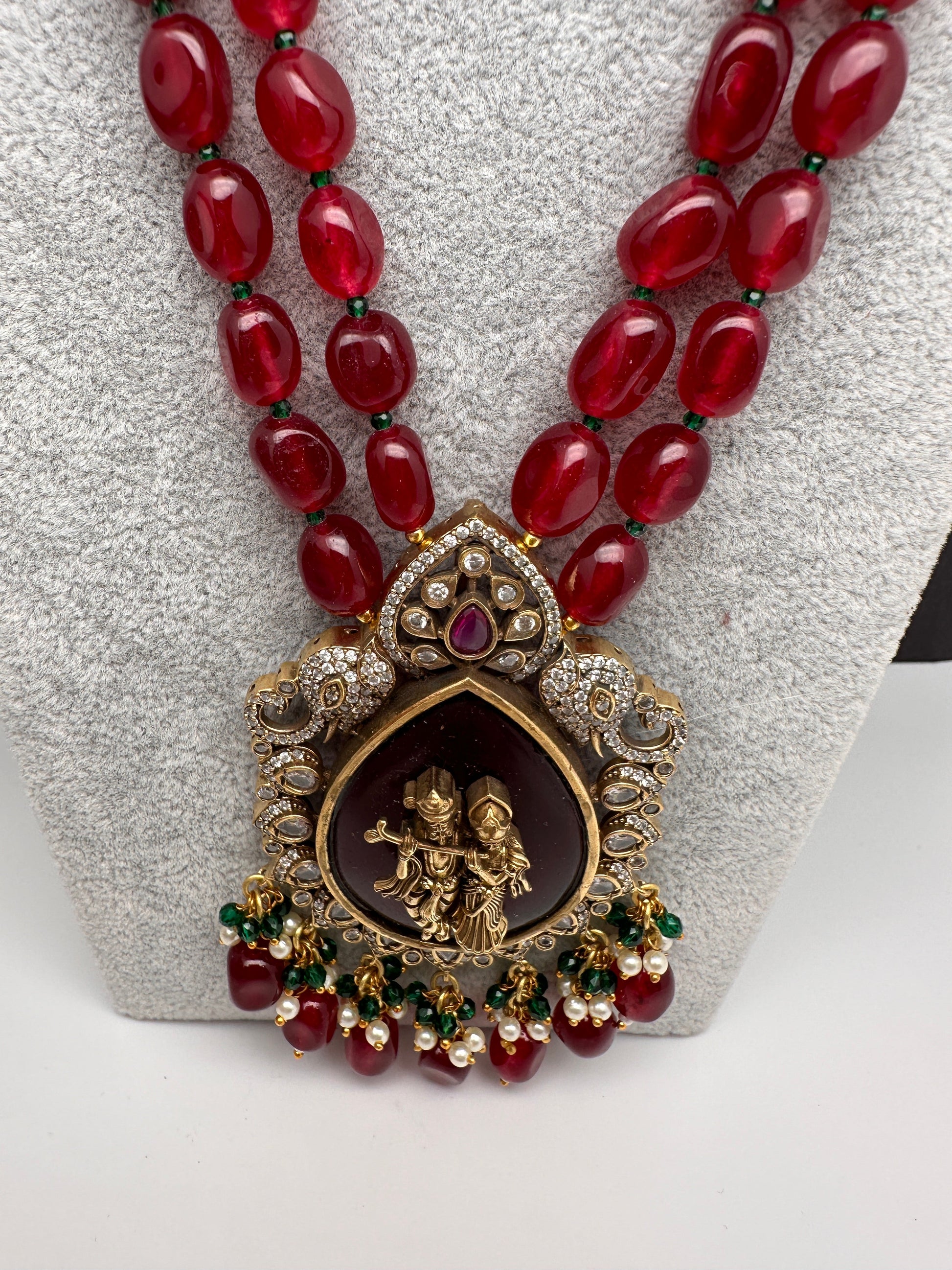 Victoraian Mehendi Finish Monalisa Beads Necklace - Red