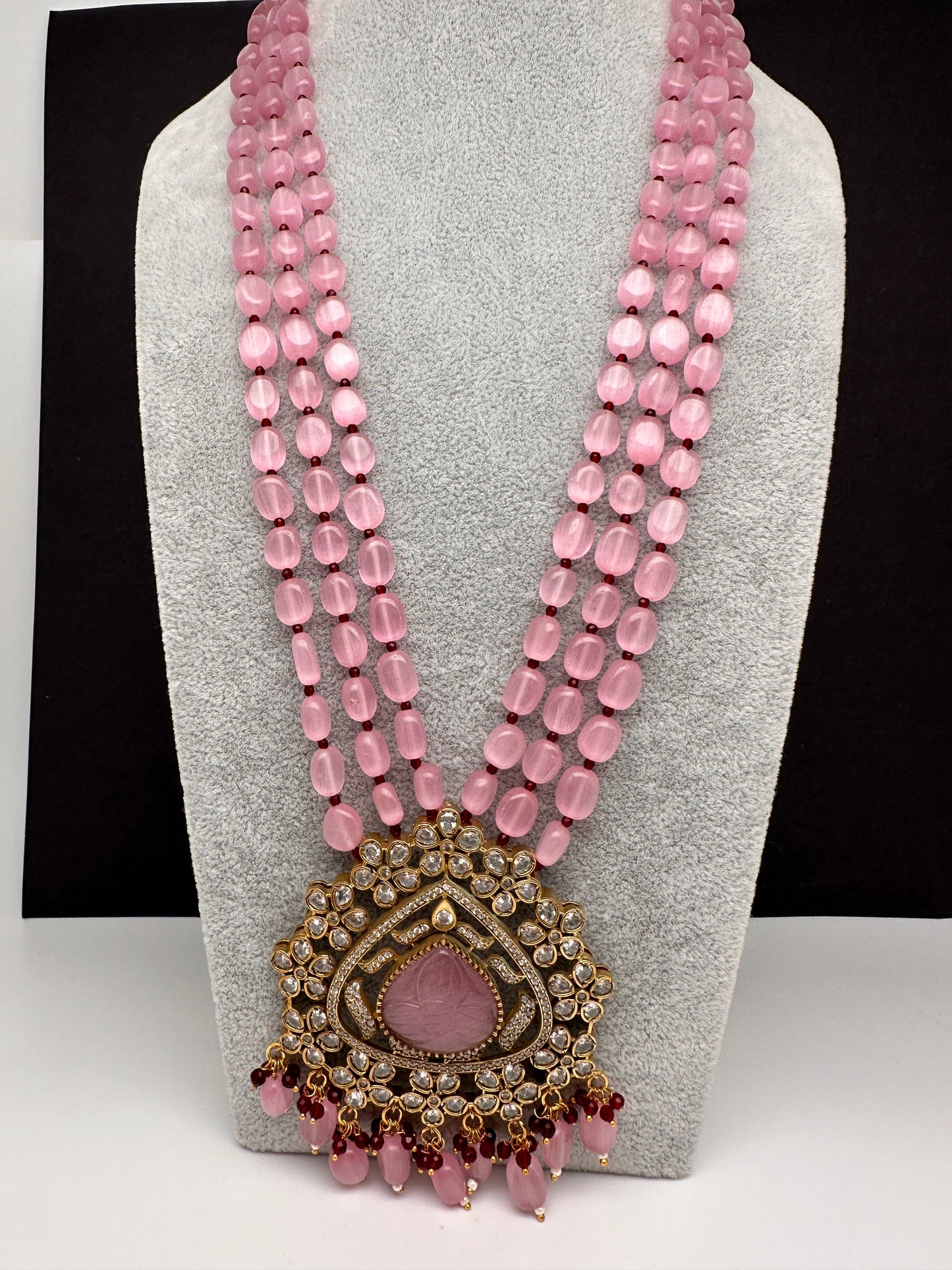 Moissanite Victoraian Mehendi Finish Monalisa Beads Necklace - Pink
