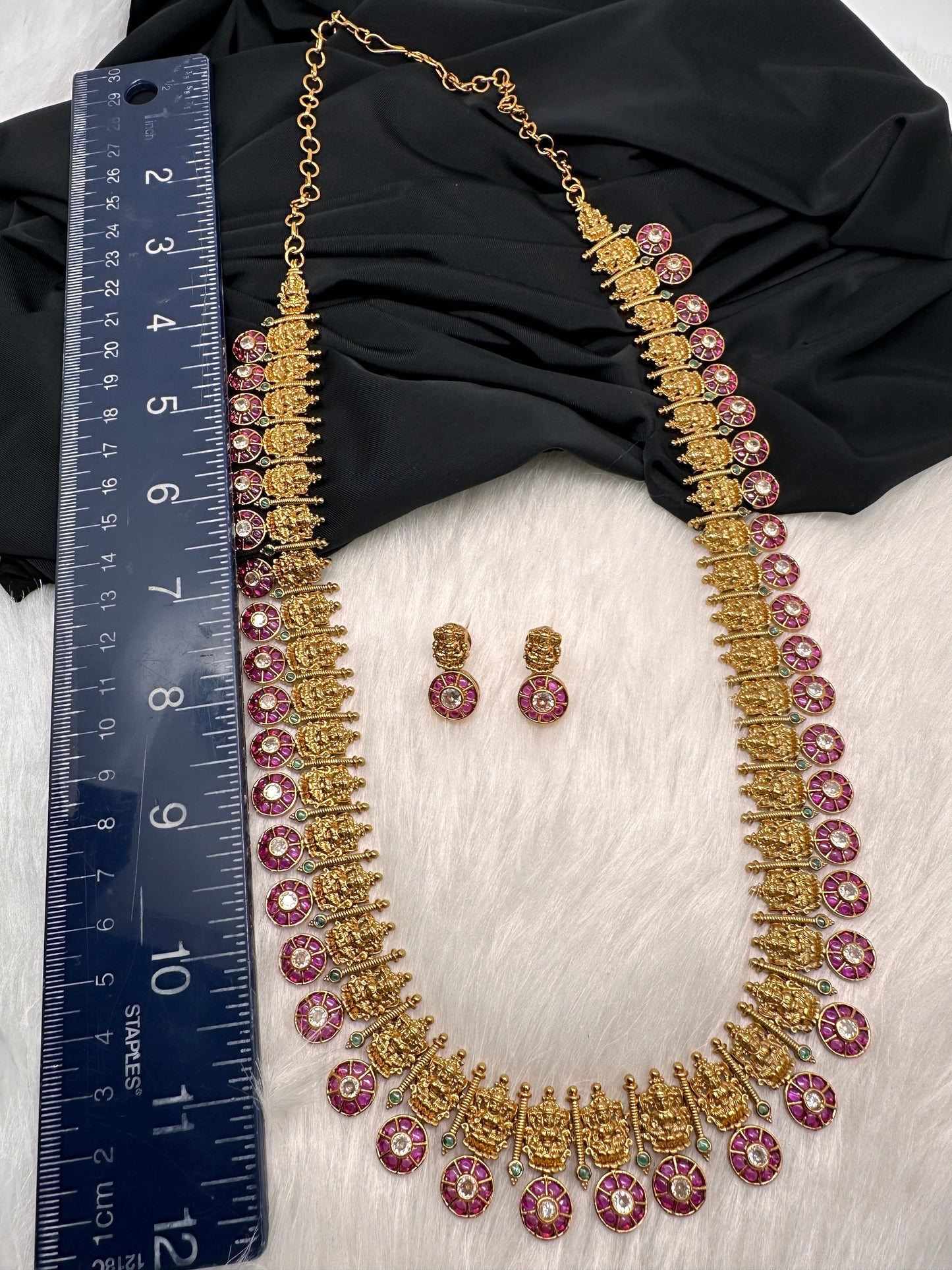 Kempu Goddess Lakshmi Bottu Long Necklace