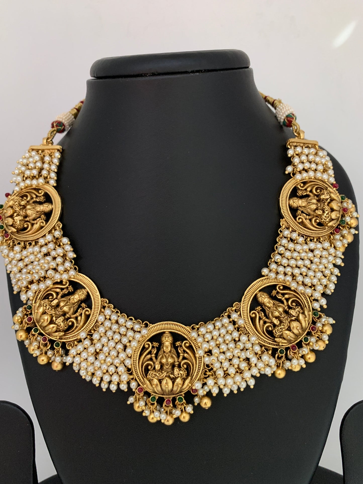 Goddess Lakshmi Cluster Pearls Short Around Neck Necklace