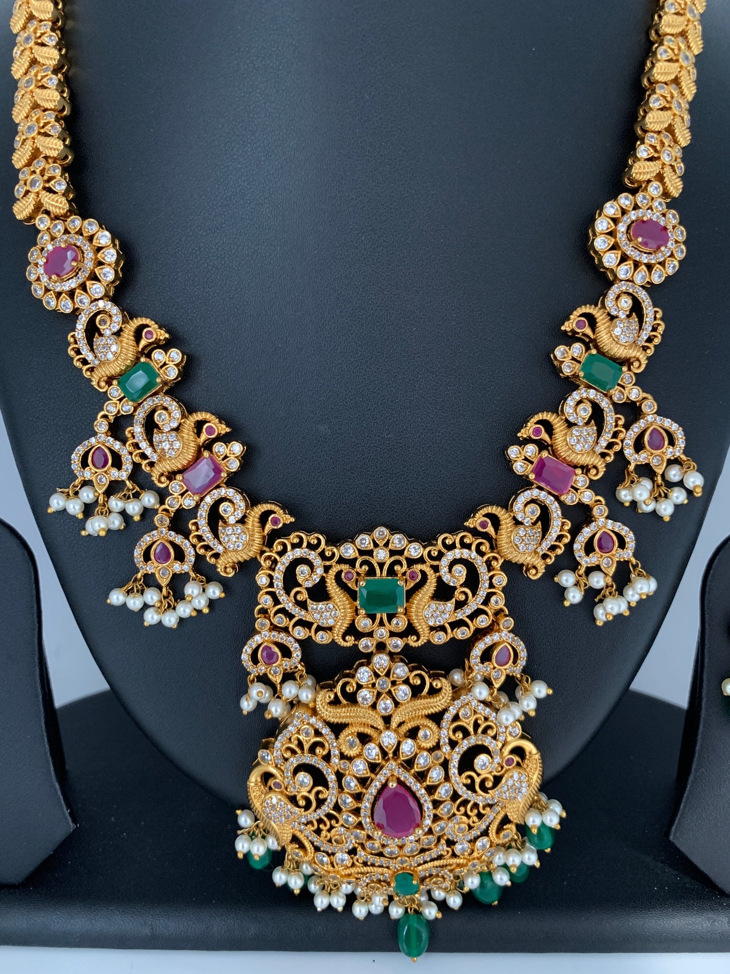 Multi Stone Green beads Peacock Pattern Necklace