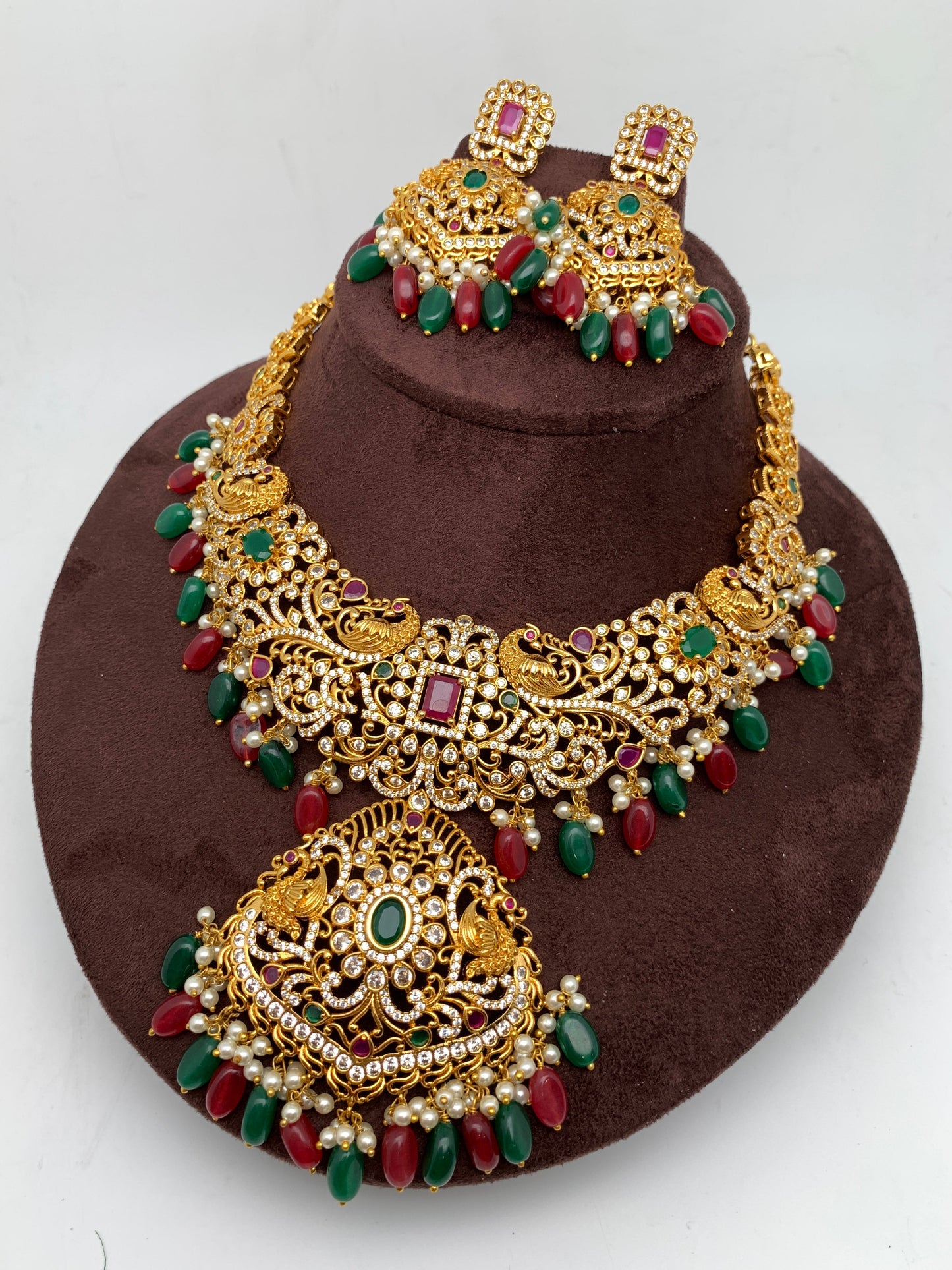 Red Green Stone Peacock Red Green beads Ethnic Necklace