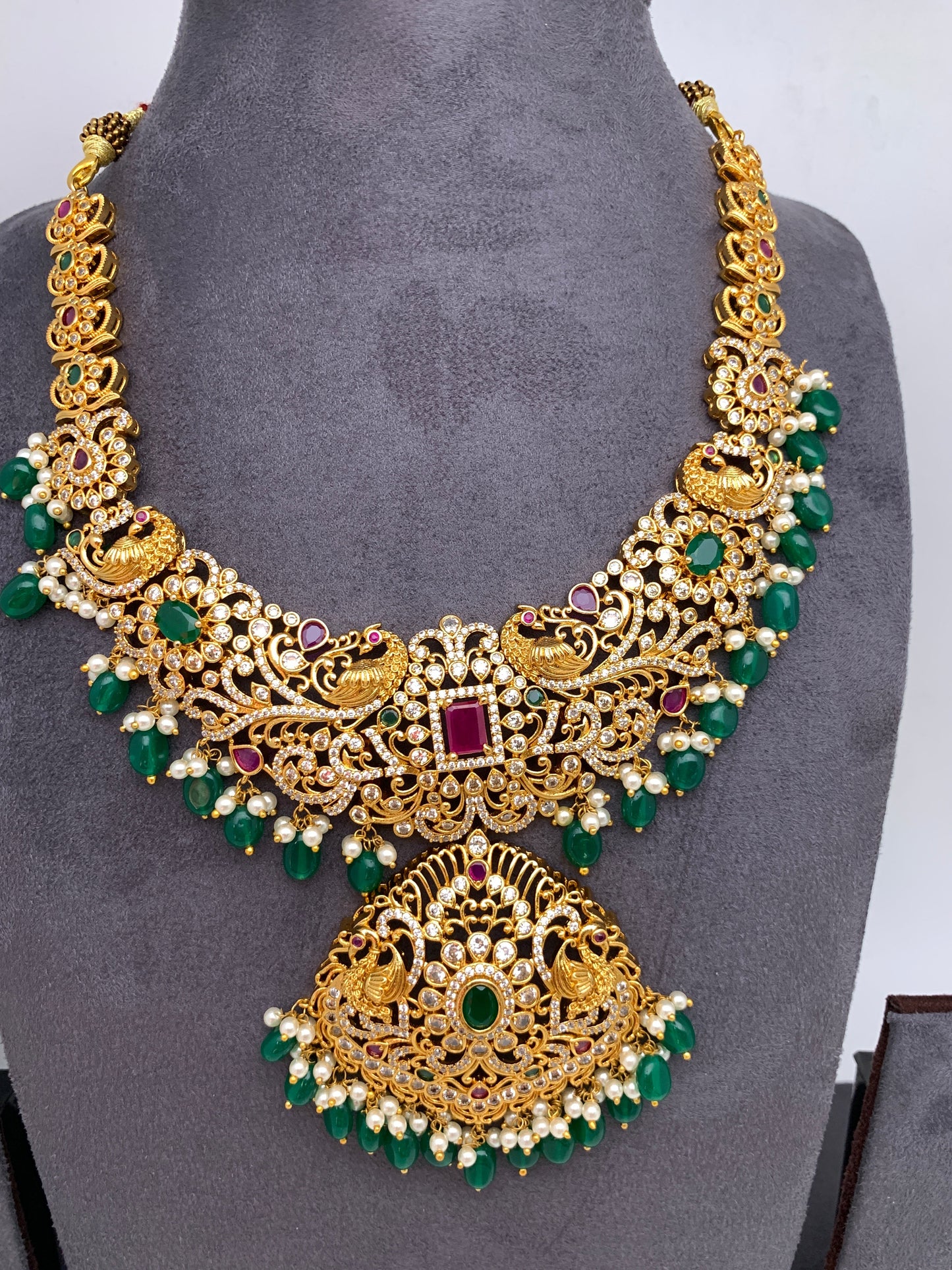 Red Green Stone Peacock Green beads Ethnic Necklace