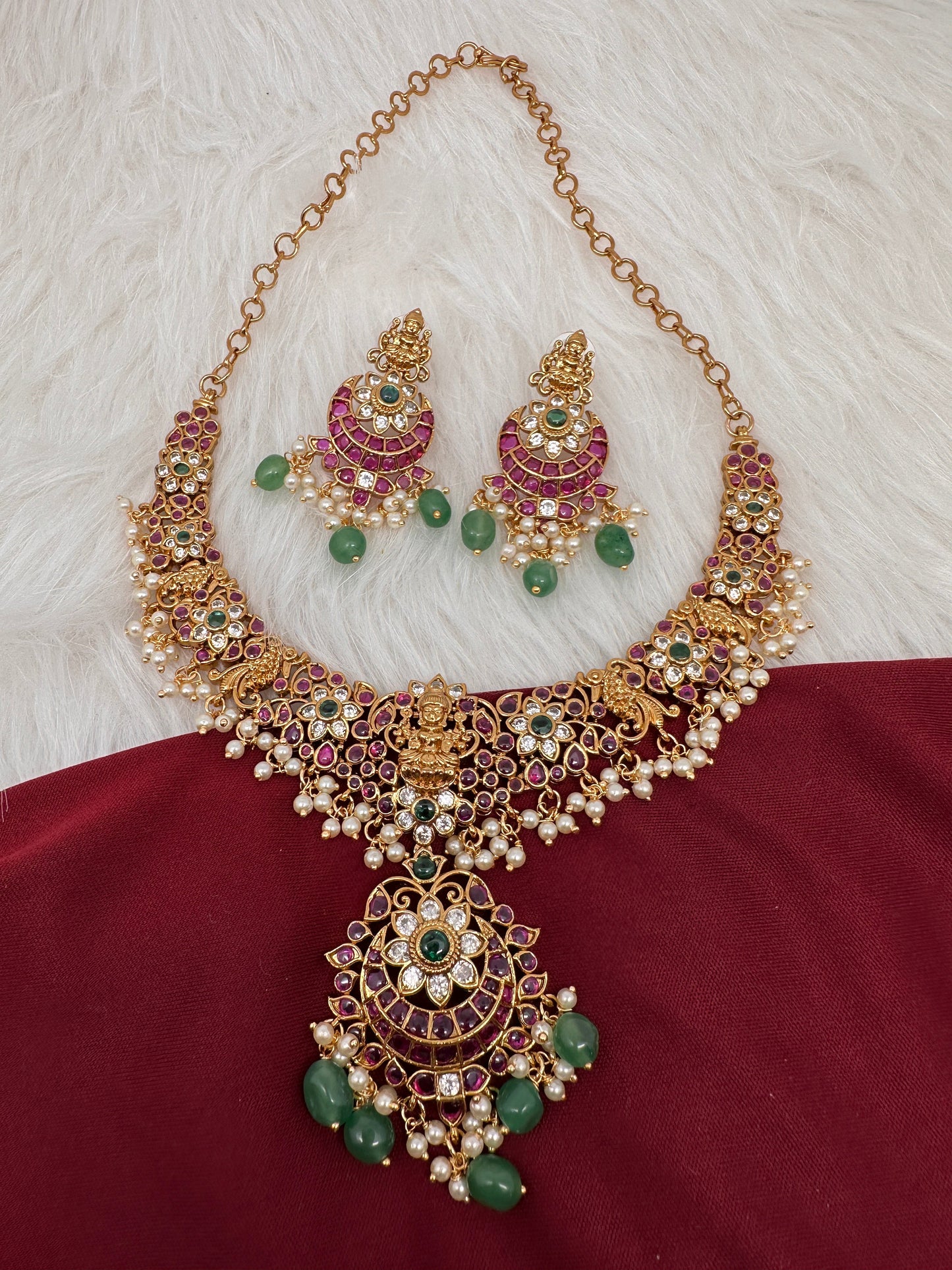 Kempu Goddess Lakshmi CZ Green Beads Rice Pearls Guttapusalu Necklace