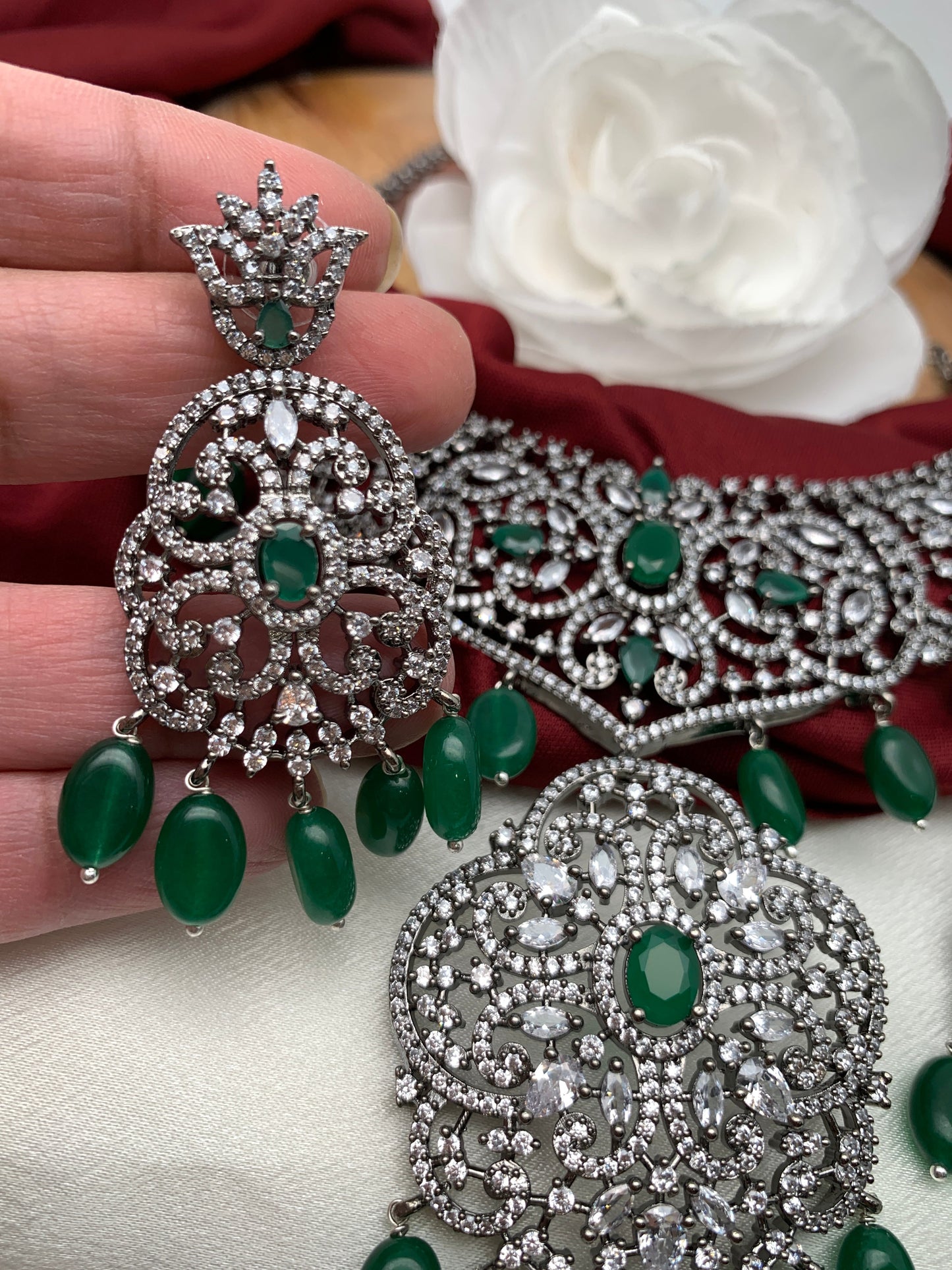 AD Green Stone Green Beads Victorian Finish Stiff Neckline Neckalce