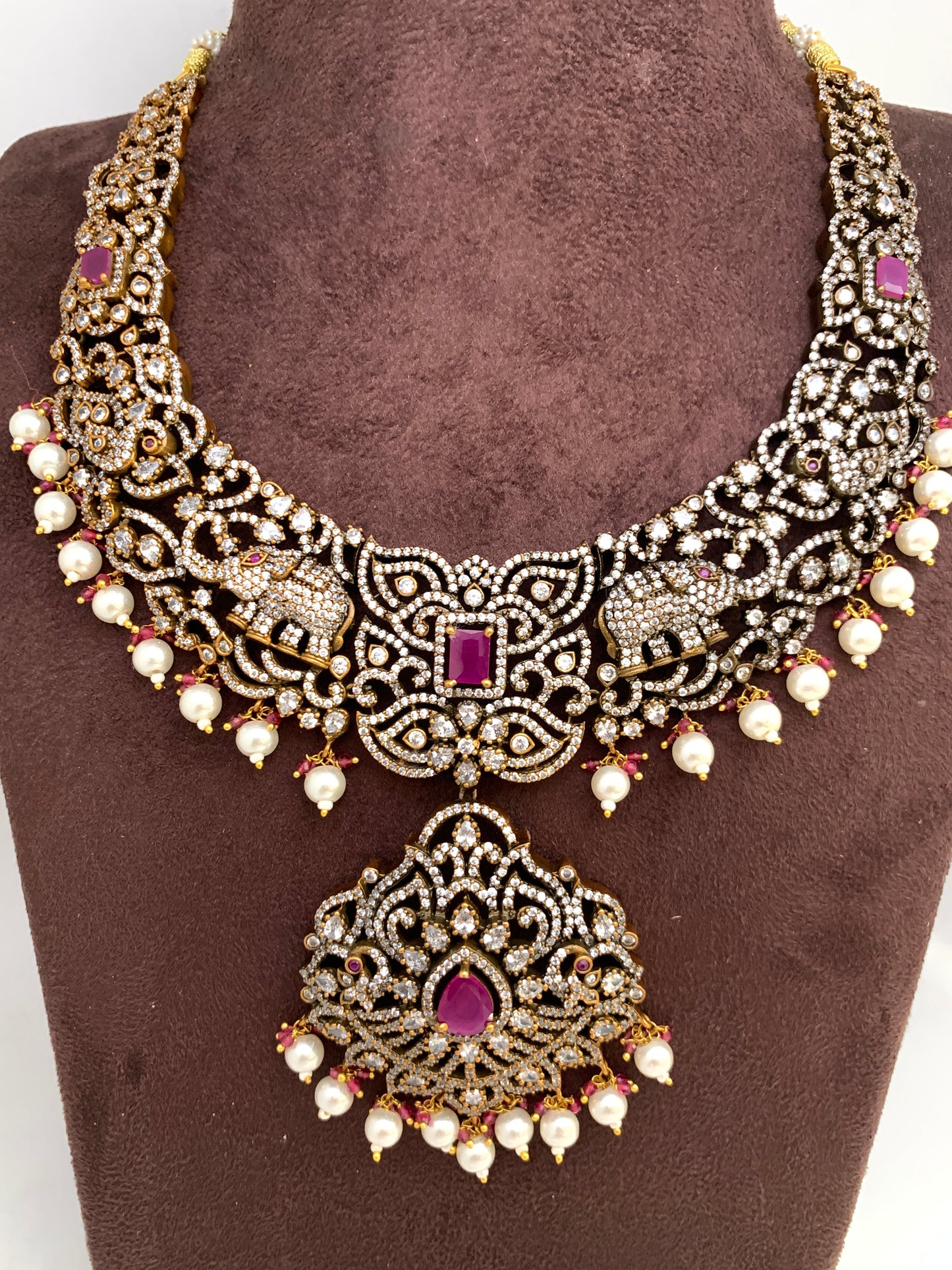 Polki Red Stone Elephant Design Mehndi Polish Short Necklace