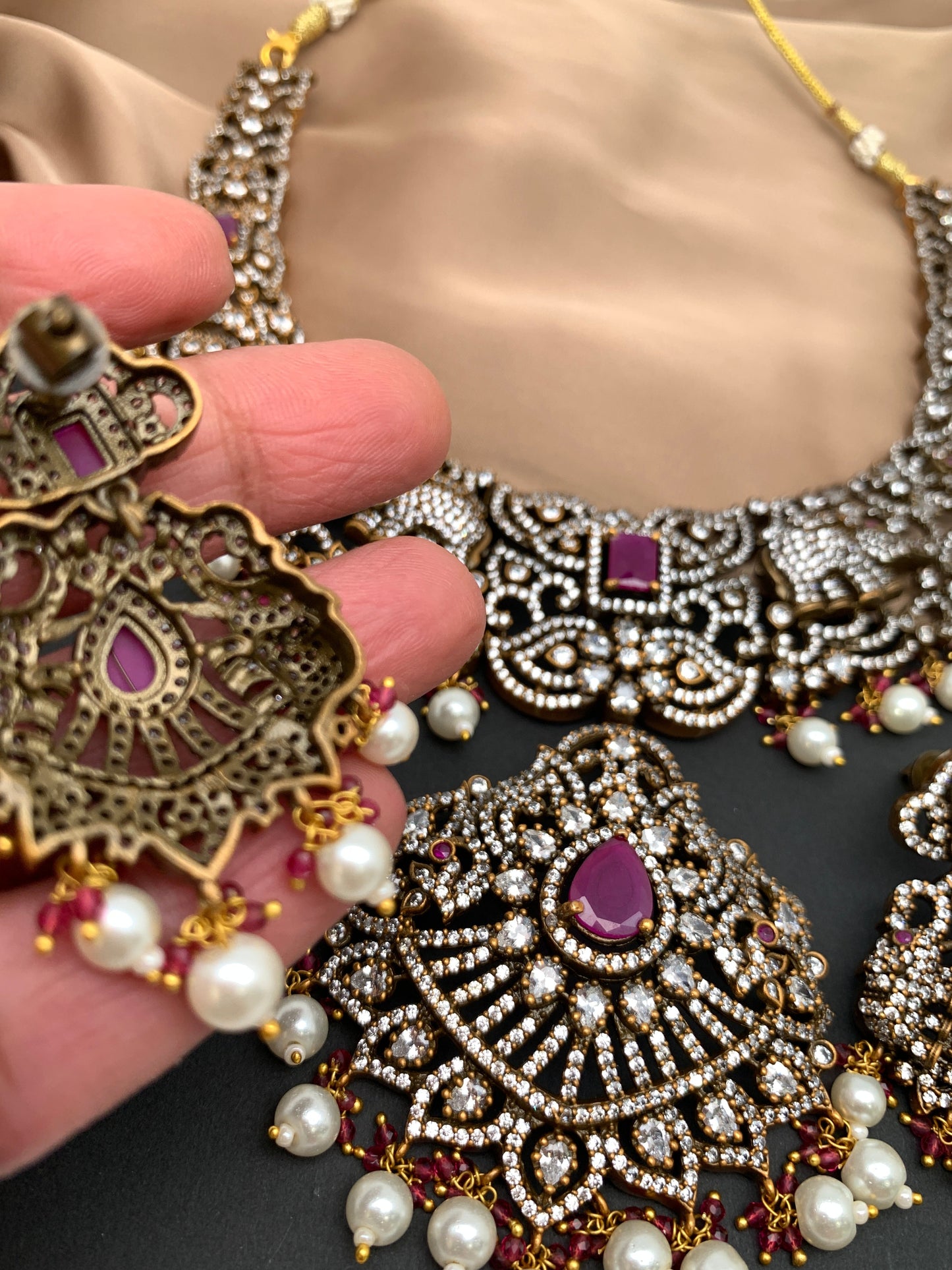 Polki Red Stone Elephant Design Mehndi Polish Short Necklace