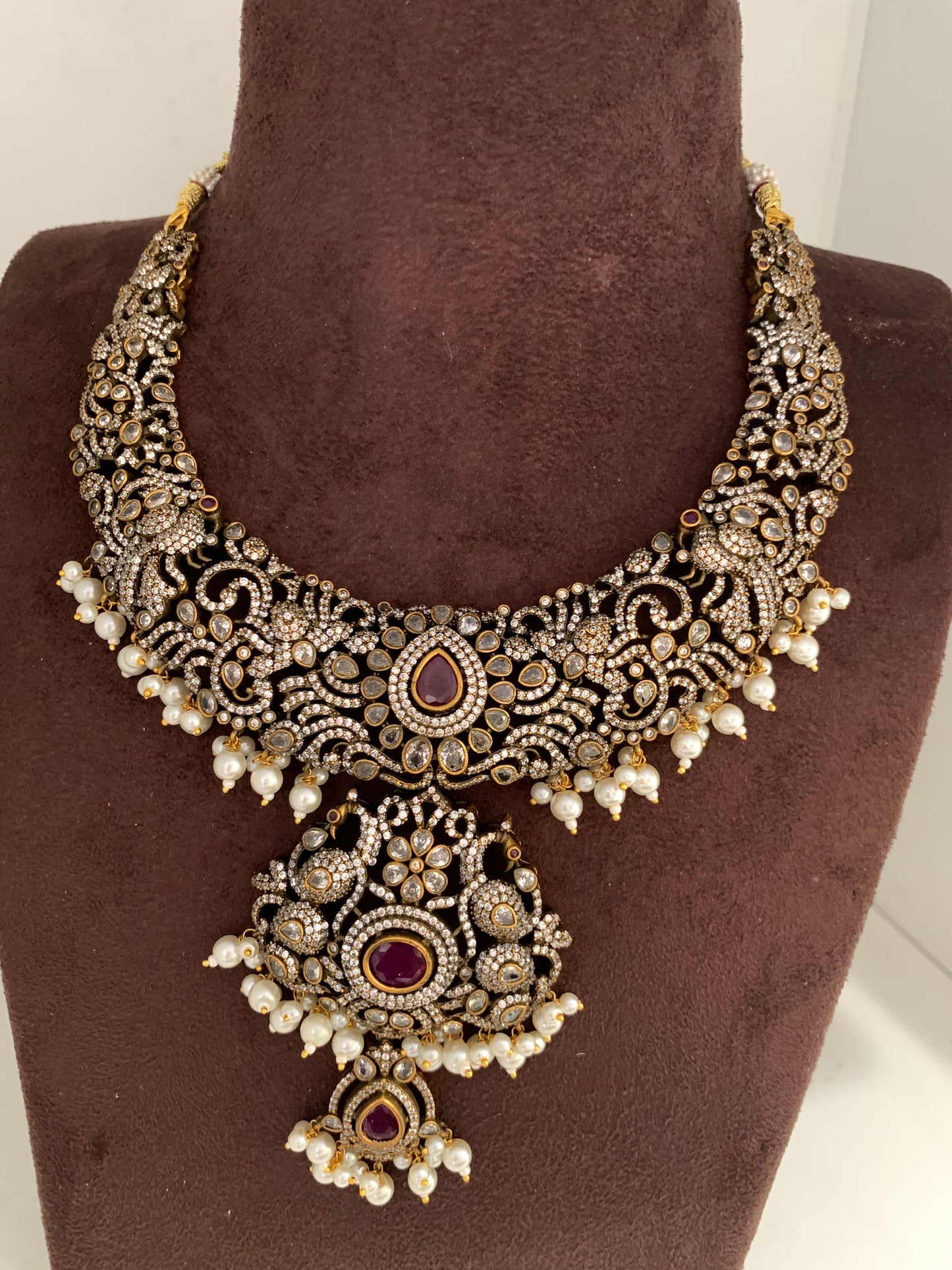 Polki Red Stone Peacock Design Mehndi Polish Short Necklace
