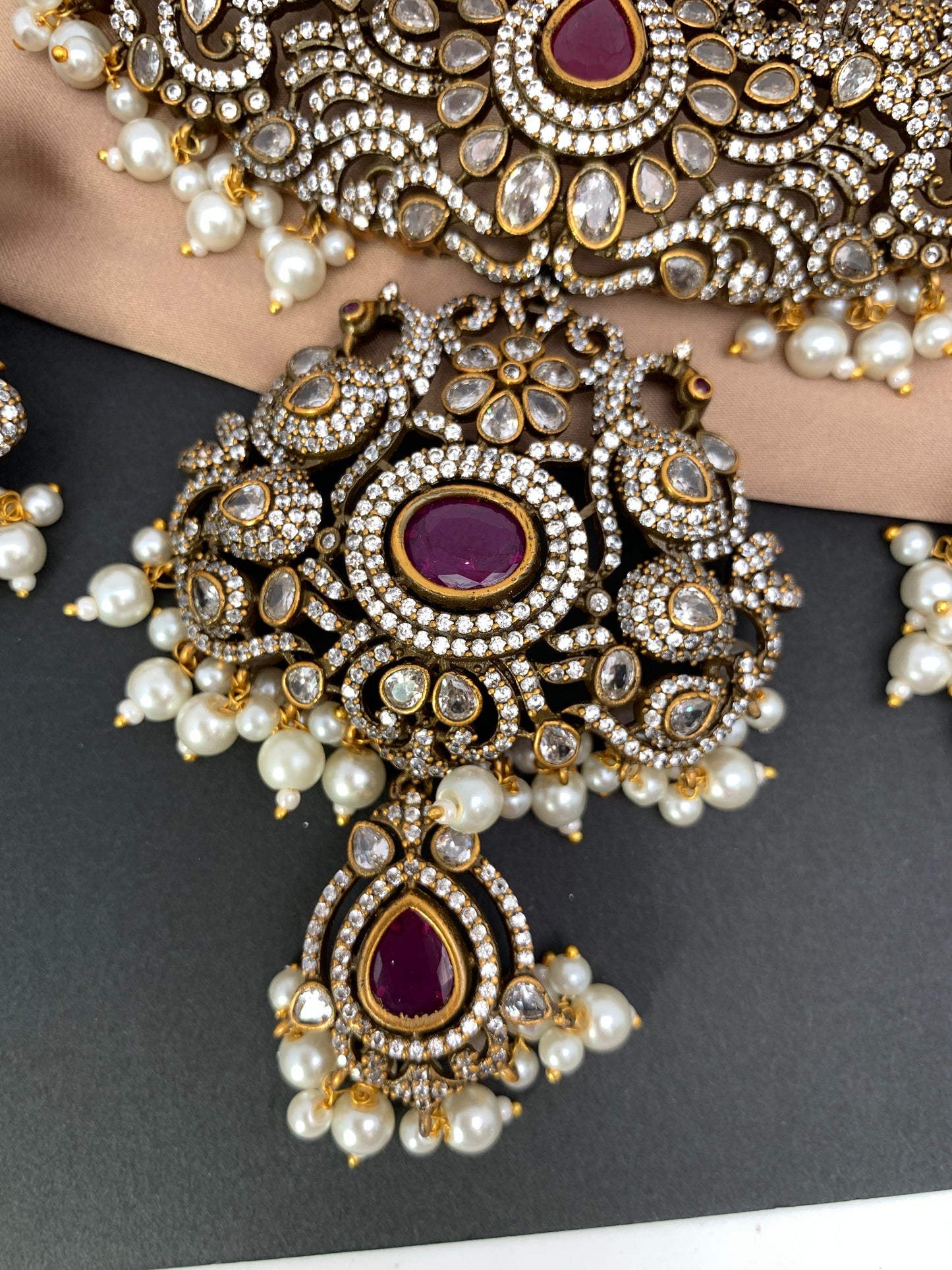 Polki Red Stone Peacock Design Mehndi Polish Short Necklace