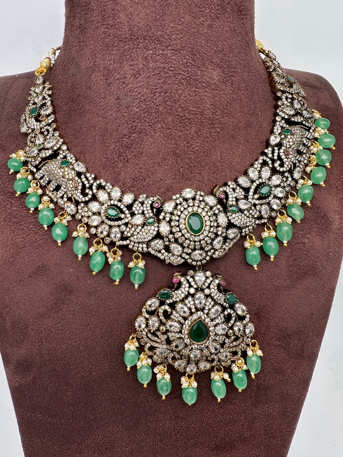 Victorian Finish AD Green Stone Green Beads Short Neckline Necklace