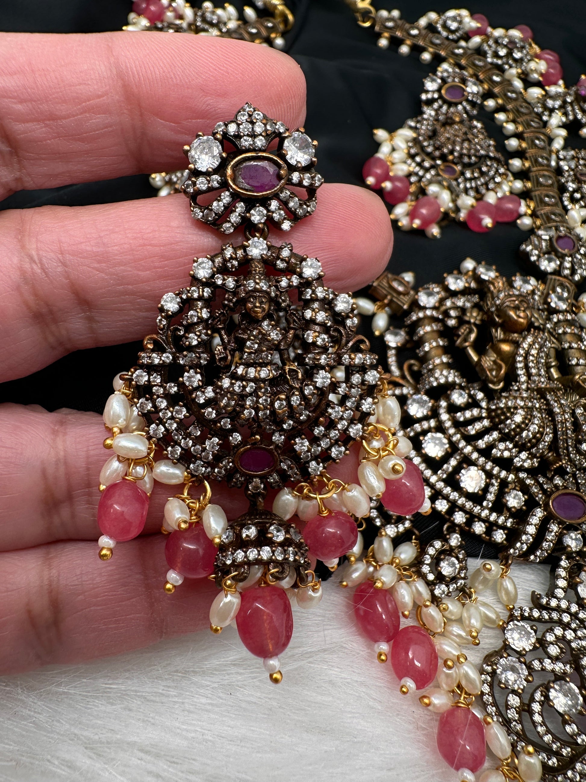 Victorian Mehndi Finish AD Polki Kundan Color Stone Short Necklace - Red