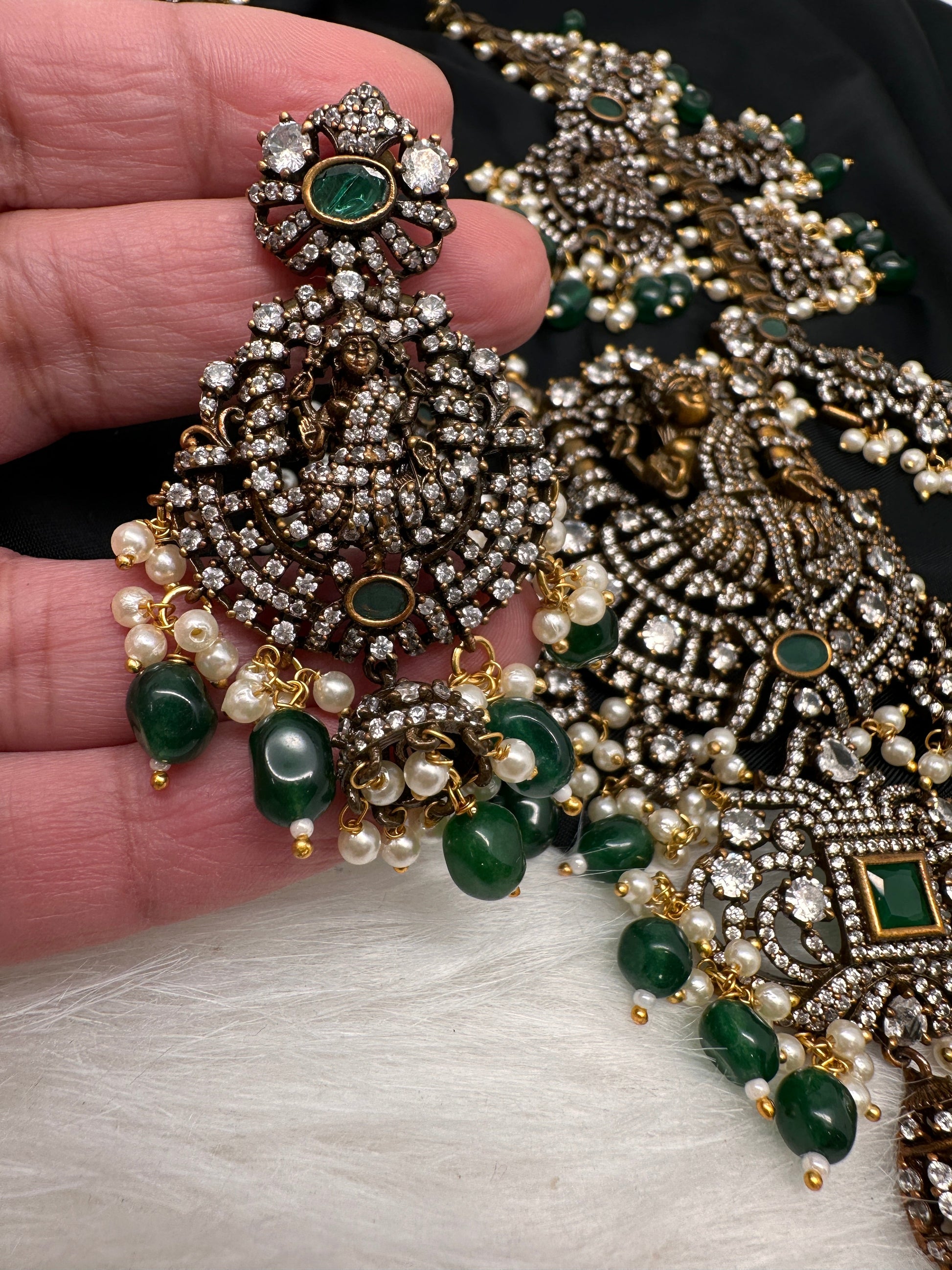 Victorian Mehndi Finish AD Polki Kundan Color Stone Short Necklace - Green