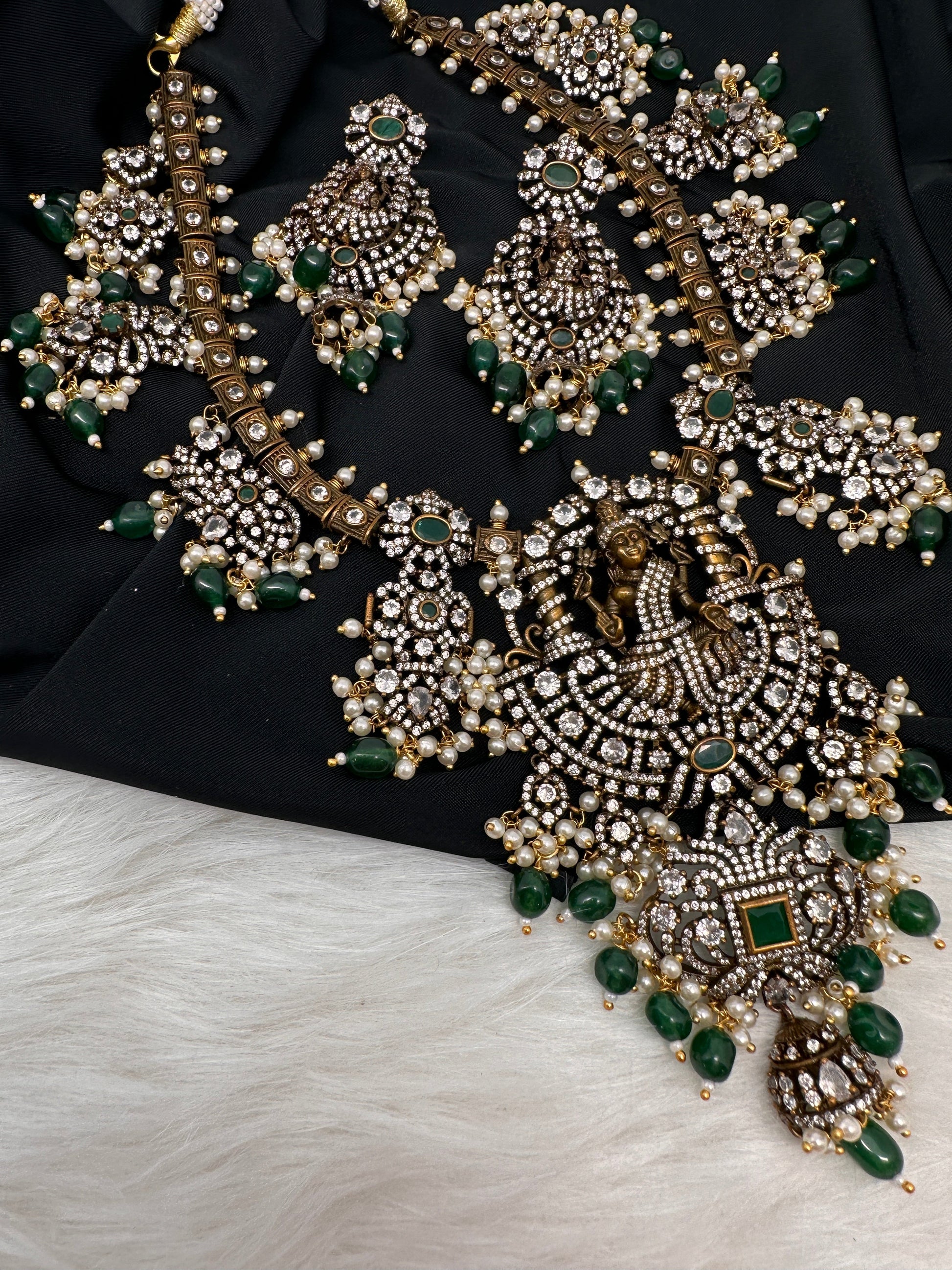 Victorian Mehndi Finish AD Polki Kundan Color Stone Short Necklace - Green