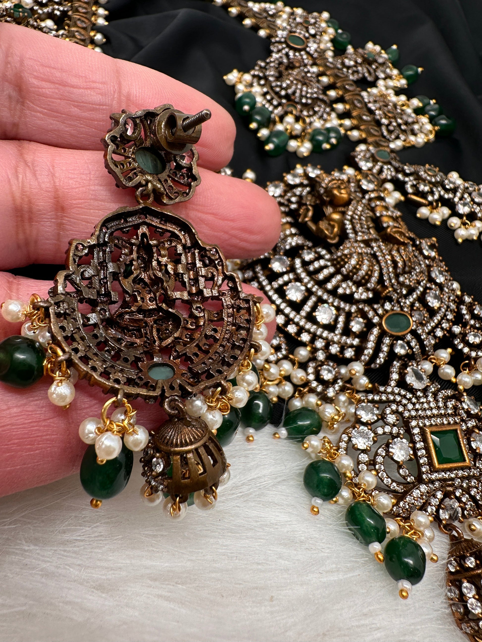 Victorian Mehndi Finish AD Polki Kundan Color Stone Short Necklace - Green