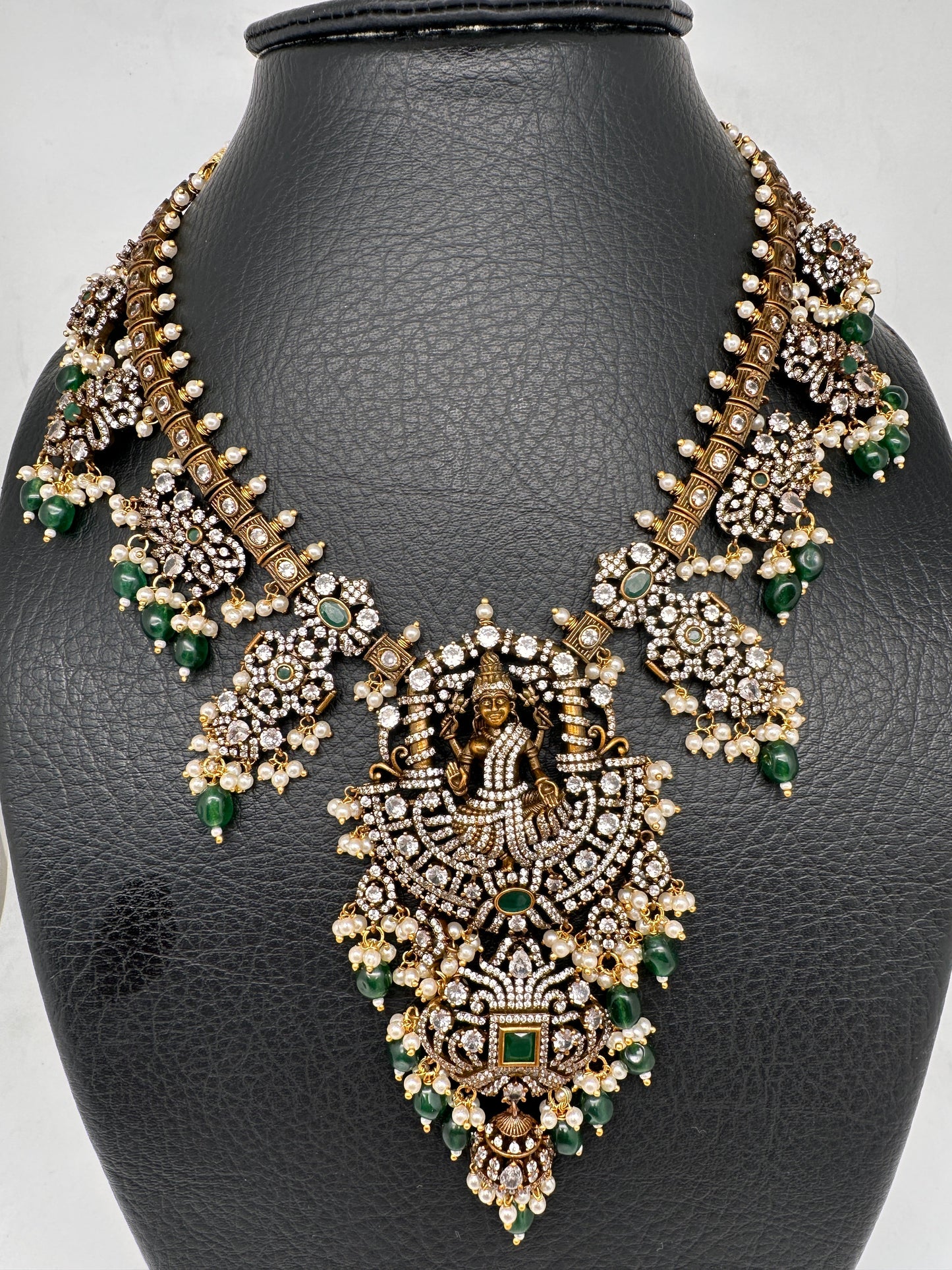 Victorian Mehndi Finish AD Polki Kundan Color Stone Short Necklace - Green