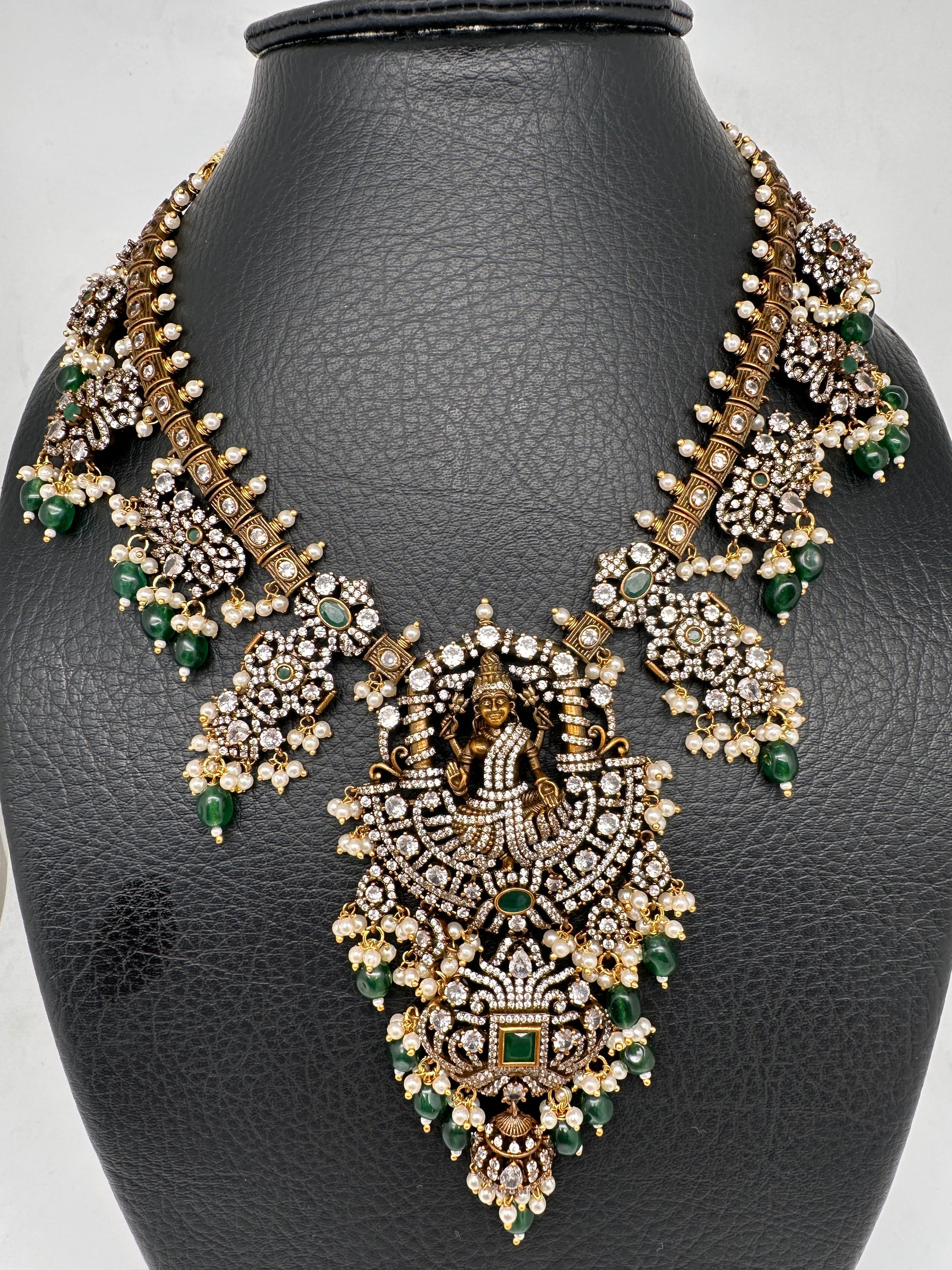 Victorian Mehndi Finish AD Polki Kundan Color Stone Short Necklace - Green