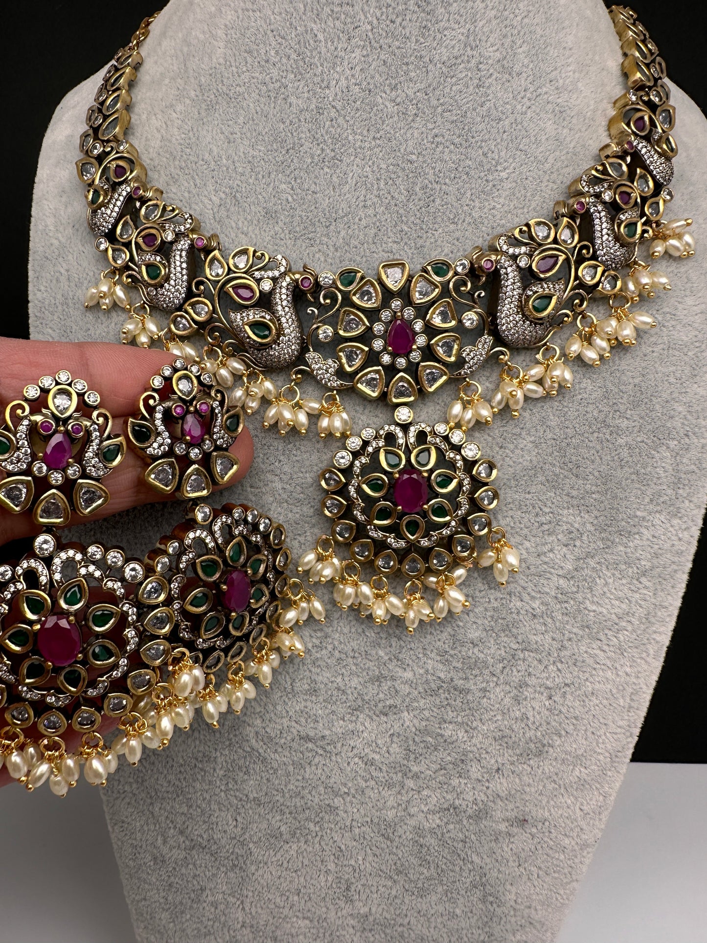 Victorian AD Polki Peacock Neckline Necklace