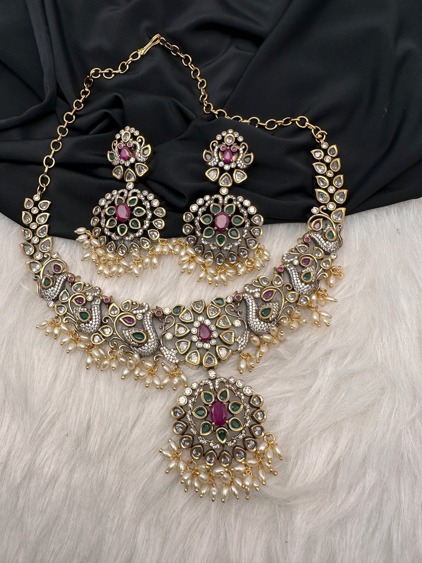 Victorian AD Polki Peacock Neckline Necklace