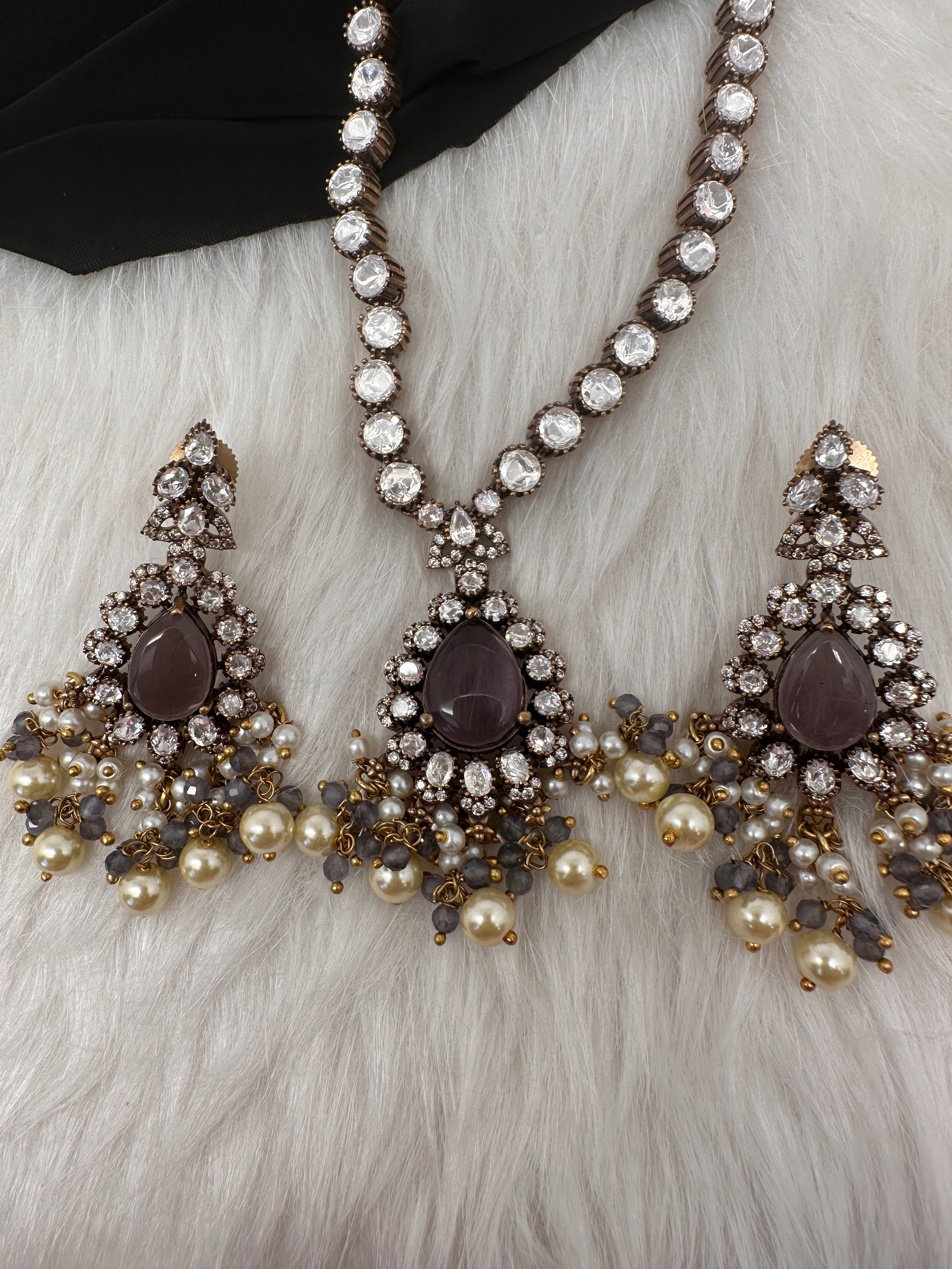 Polki Victorian Mehndi Finish Color Stone Necklace - Purple