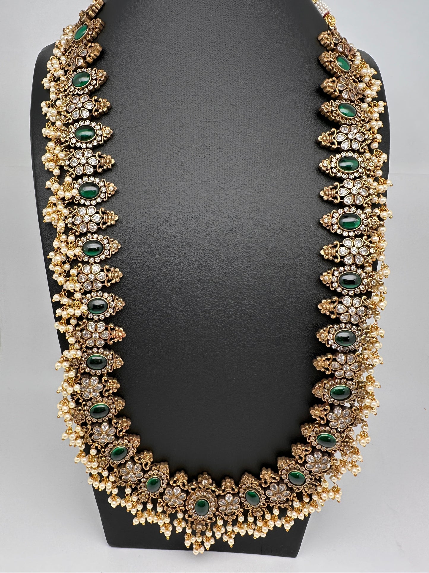Victorian Mehendi Polish Long Guttapusallu Green Necklace